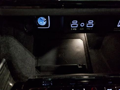 Used 2022 Jeep Wagoneer Series III w/ Premium Group I image 26