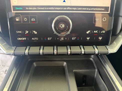 Used 2025 GMC Acadia Elevation image 32