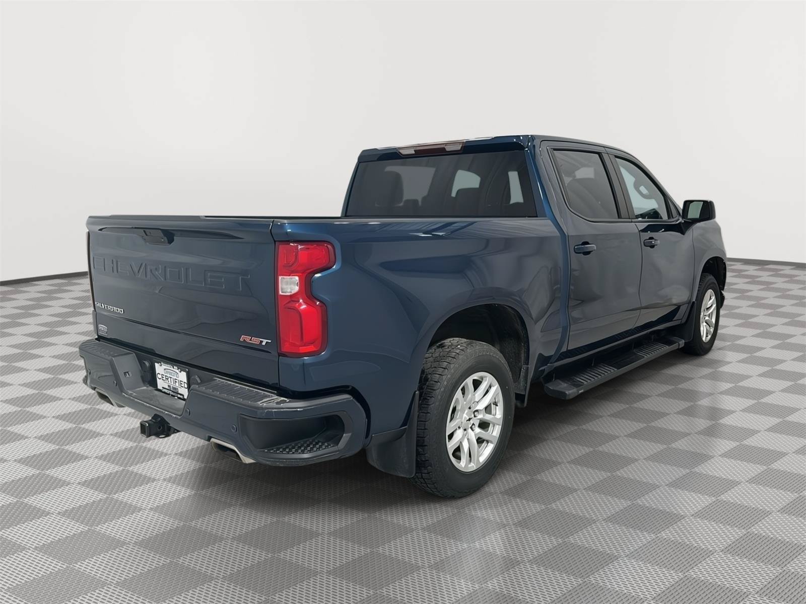 Used 2022 Chevrolet Silverado 1500 RST AWD/4WD image 5
