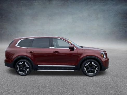 Used 2023 Kia Telluride EX FWD image 28