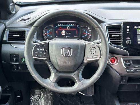 Used 2022 Honda Pilot Sport image 15