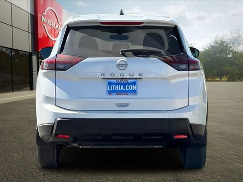 New 2026 Nissan Rogue SV image 8