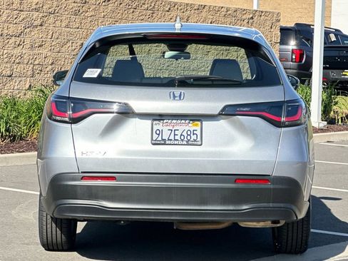 Certified 2024 Honda HR-V LX image 5