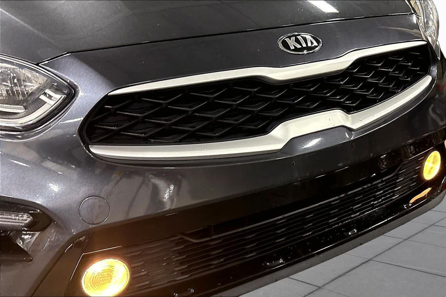 Used 2021 Kia Forte LXS FWD image 29