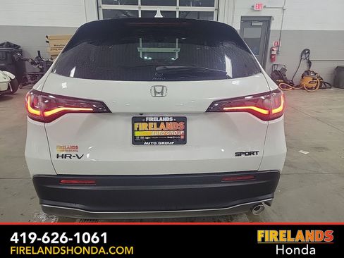 New 2026 Honda HR-V Sport image 5