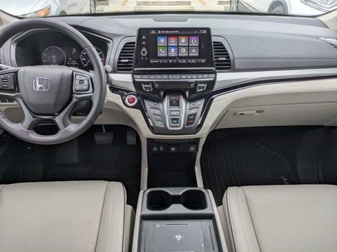 Certified 2025 Honda Odyssey Touring image 15