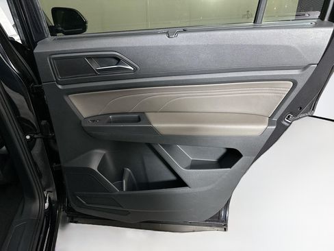 Used 2021 Volkswagen Atlas SE AWD/4WD image 32