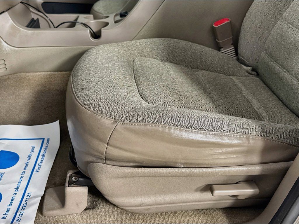 Used 2004 Ford Explorer XLS RWD image 23