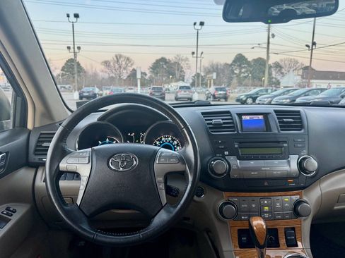 Used 2008 Toyota Highlander Limited image 17