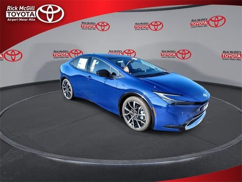 New 2026 Toyota Prius Plug-In Hybrid image 2