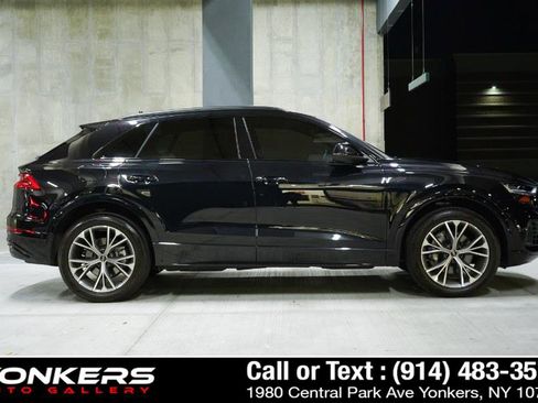 Used 2021 Audi Q8 Premium w/ Black Optic Package image 47