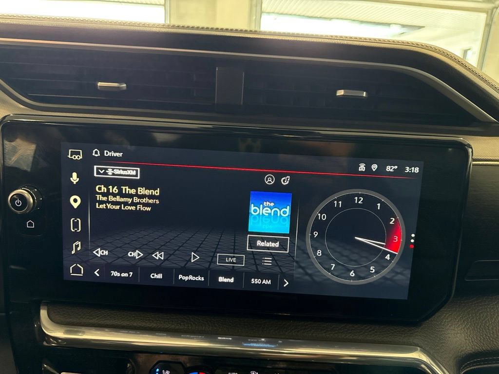 Used 2024 GMC Sierra 1500 Denali w/ Technology Package AWD/4WD image 29