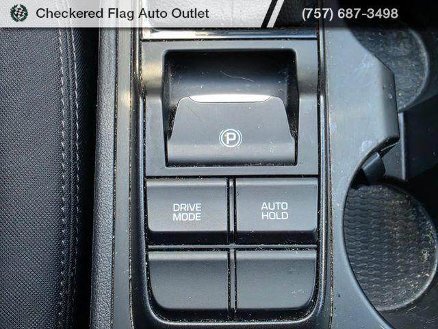 Used 2021 Hyundai Tucson Value FWD image 17