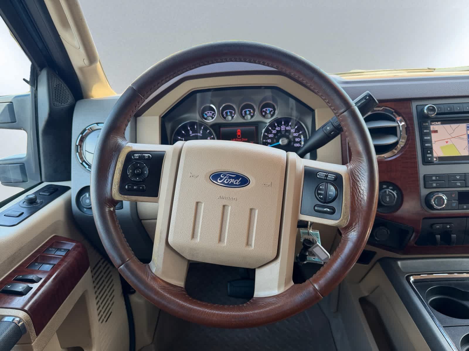 Used 2011 Ford F350 King Ranch w/ King Ranch w/Chrome Pkg AWD/4WD image 17