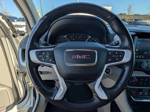 Used 2019 GMC Terrain SLT w/ Preferred Package image 9