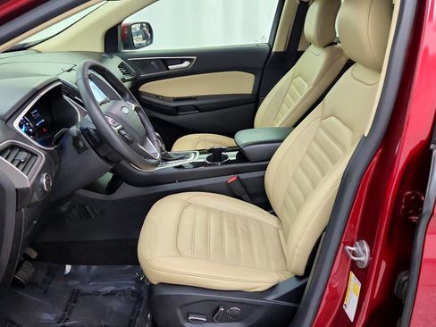 Used 2016 Ford Edge SEL w/ Equipment Group 201A AWD/4WD image 19