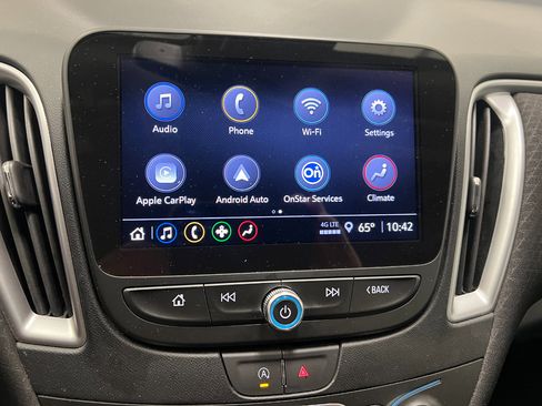 Used 2023 Chevrolet Malibu LT image 35