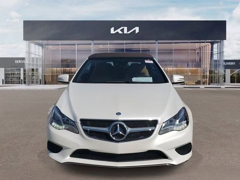 Used 2015 Mercedes-Benz E 400 Cabriolet image 2