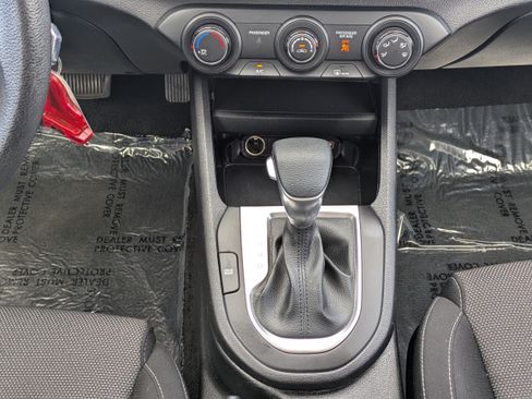 Used 2024 Kia Forte LXS FWD image 19