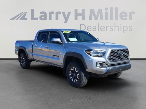 Used 2021 Toyota Tacoma TRD Off-Road w/ TRD Premium Off Road Package image 13