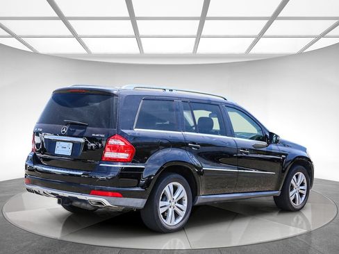 Used 2012 Mercedes-Benz GL 320 BlueTEC 4MATIC image 3