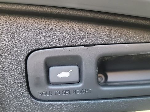 Certified 2022 Honda CR-V Touring image 8