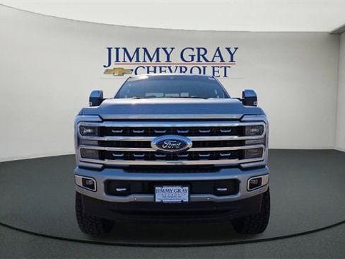 Used 2024 Ford F250 Platinum image 8