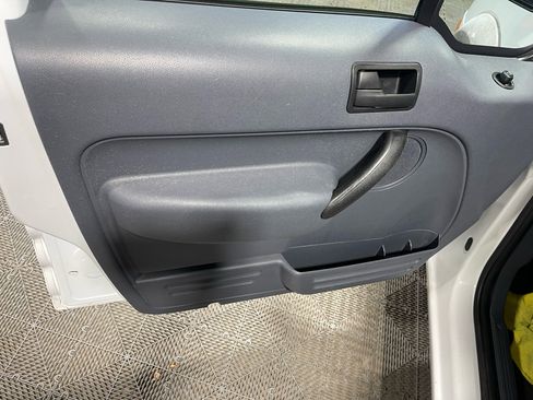 Used 2012 Ford Transit Connect XLT image 22