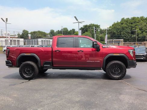 New 2026 GMC Sierra 2500 AT4X w/ AT4X AEV Edition AWD/4WD image 4