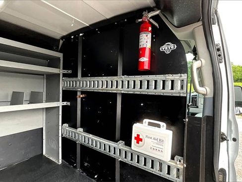 Used 2018 Ford Transit 250 130 Low Roof image 30