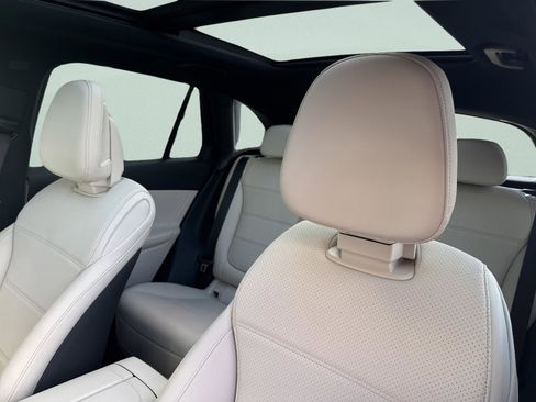 New 2026 Mercedes-Benz GLC 300 image 43