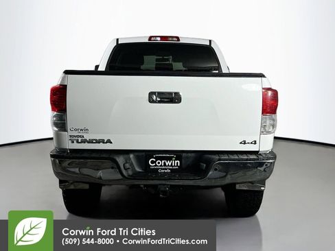 Used 2012 Toyota Tundra Limited w/ Platinum Pkg AWD/4WD image 14