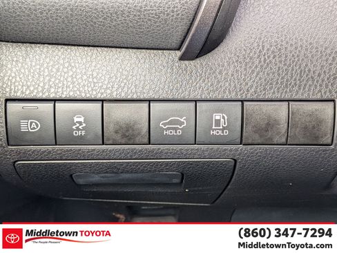 Certified 2021 Toyota Camry XLE w/ Navigation Upgrade Package image 18