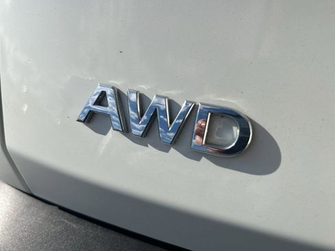 Used 2023 INFINITI QX60 Luxe AWD/4WD image 8