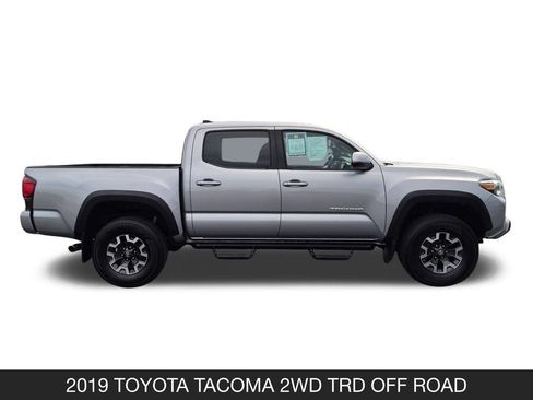 Used 2019 Toyota Tacoma TRD Off-Road w/ Technology Package RWD image 6