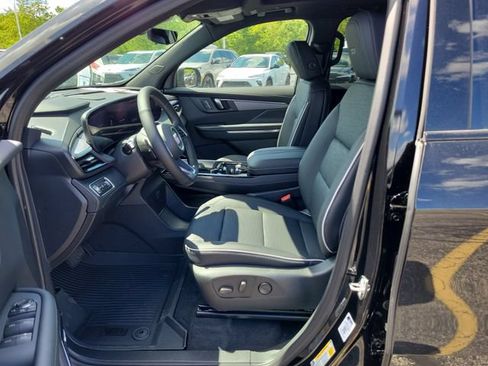 New 2026 Buick Enclave Sport Touring w/ Power Package FWD image 16