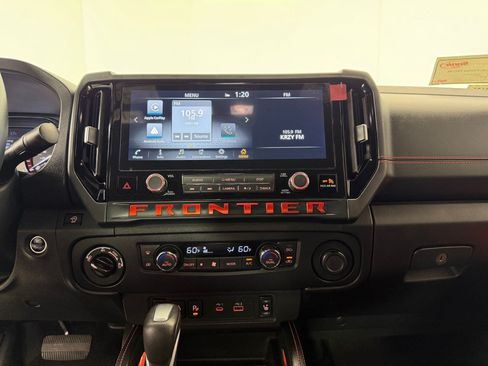 Used 2025 Nissan Frontier PRO-4X w/ Pro Convenience Package AWD/4WD image 26