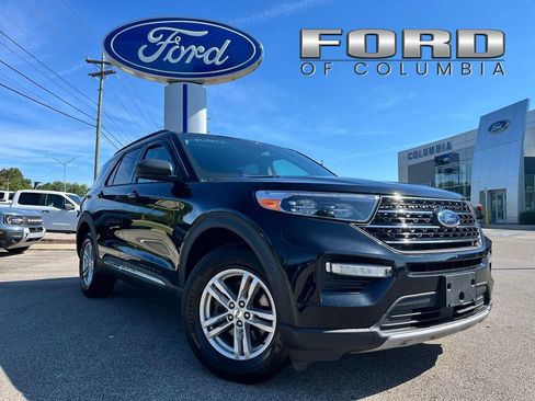 Used 2021 Ford Explorer XLT w/ Equipment Group 202A AWD/4WD image 1