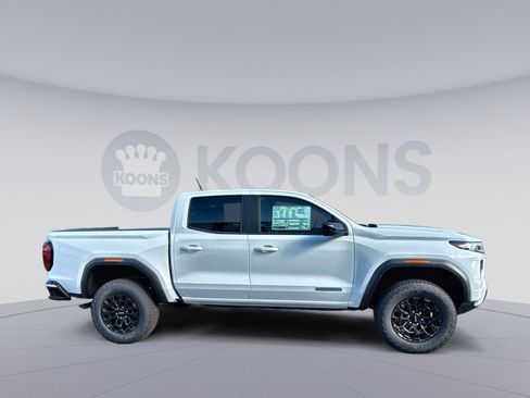 New 2026 GMC Canyon Elevation image 8