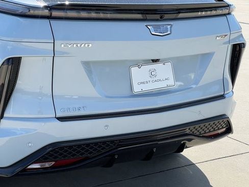 New 2026 Cadillac Lyriq V image 6