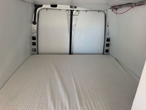 Used 2019 Mercedes-Benz Sprinter 2500 image 22