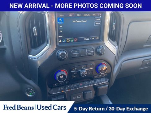 Used 2022 Chevrolet Silverado 1500 LTZ image 12