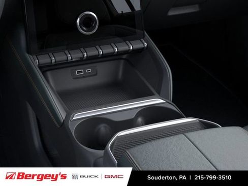 New 2026 GMC Terrain AT4 w/ LPO, Black Badging Package AWD/4WD image 24