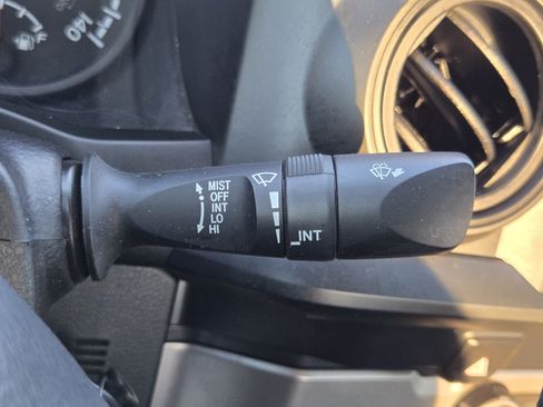 Used 2023 Toyota Tacoma SR RWD image 17