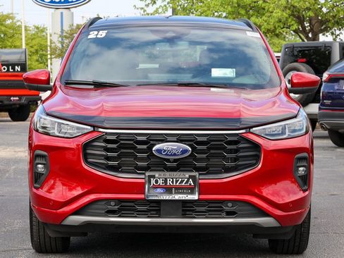 Certified 2025 Ford Escape ST-Line Elite w/ Premium Technology Package AWD/4WD image 23