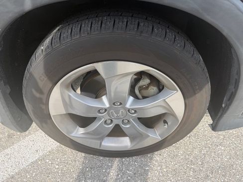 Used 2019 Honda HR-V LX image 12