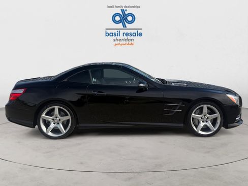 Used 2013 Mercedes-Benz SL 550 image 7