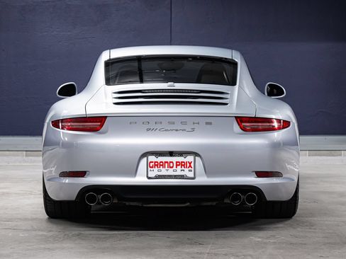 Used 2016 Porsche 911 Carrera S RWD image 4