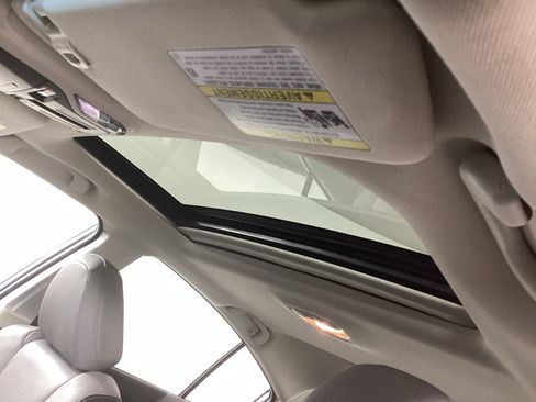 Used 2022 Subaru Legacy Limited w/ Popular Package #3 image 18