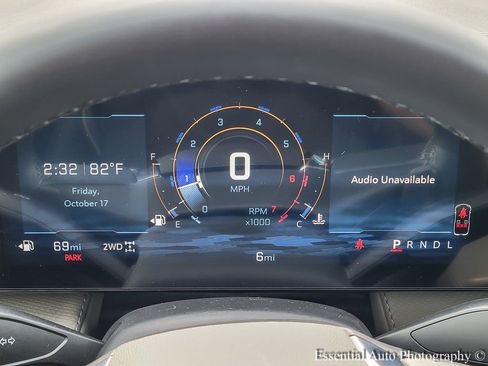 New 2026 Chevrolet Equinox LT w/ Convenience Package II image 11